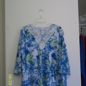 Alfred Dunner 1X Blue/Green/White V-Neck Pullover 3/4 Sleeve Embroidered Neck